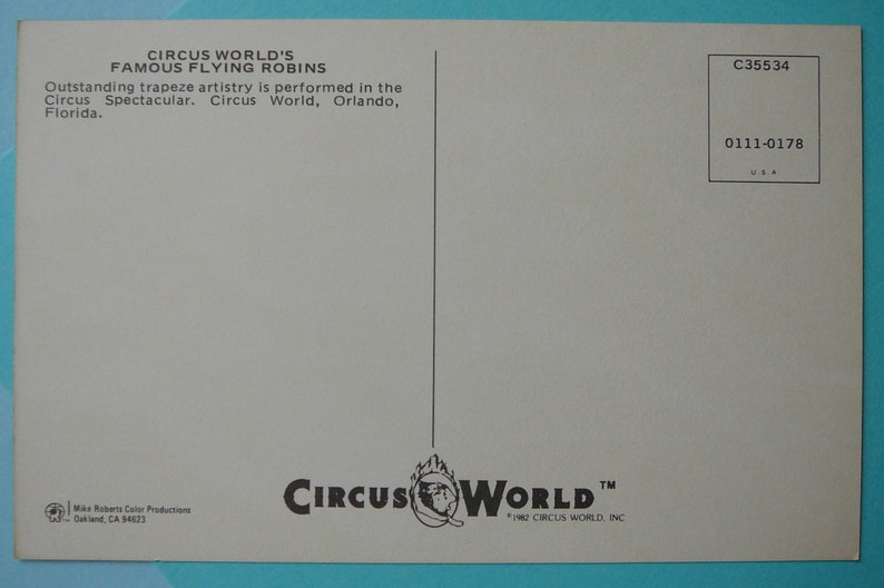 Circus World Post Card \u2013 Famous Flying Robins \u2013 Vintage!