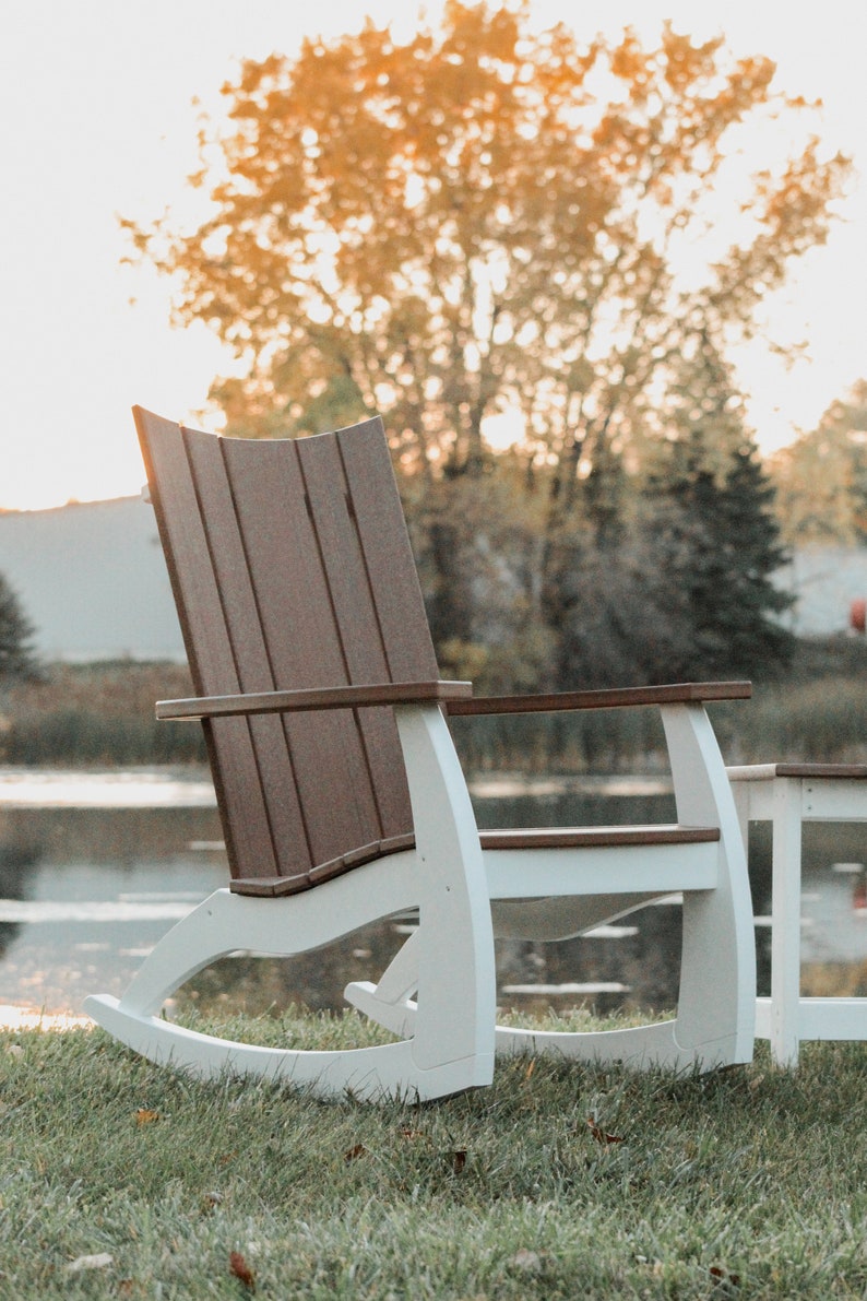 The Richland Rocker is modern, curved seat and back makes for one amazing rocker. Made from recycled high-density polyethylene (HDPE) image 2