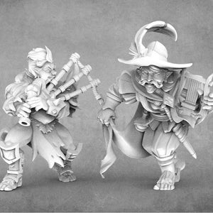 Harpin&#39; Harry & Bagpipe Betty, the renowned Halfling Bards | Halfling Miniature | Bite The Bullet