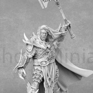 Vampiros! Heerenveldt von Strachenfeld | Os Vampiros de Strachenfeld | Miniaturas do amanhecer