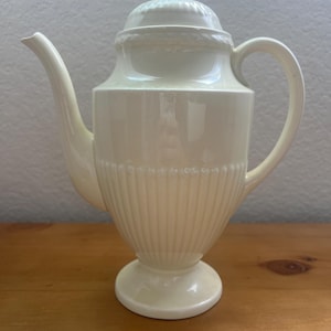 Vintage Wedgwood EDME Tea/Coffeepot