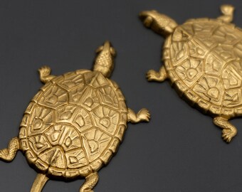 Vintage Turtle Stamping 1 pc. Decorative Embellishment Stamped Raw Detailed Brass Tortoise Jewelry Component Scrapbooking Supply 36x25mm