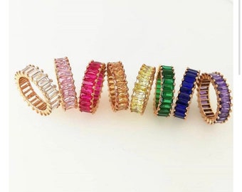 Banda de eternidad de talla esmeralda de 18K- Anillos de colores - Anillo de eternidad esmeralda
