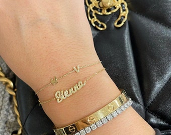 Pulsera con inicial de oro macizo de 14 quilates de Riley: para novias, día de la madre, cumpleaños y aniversarios. Joyas Y2K