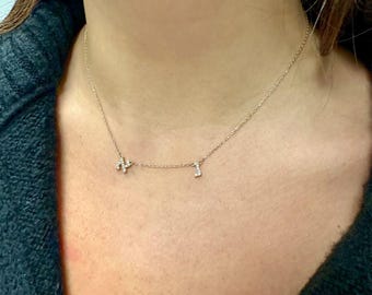 Collar con inicial hebrea: joyería minimalista, delicada joyería judía, joyería con nombre personalizado