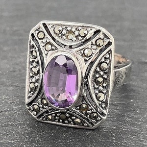 Vintage Sterling Silver Amethyst Marcasite Ring Size 6 3/4
