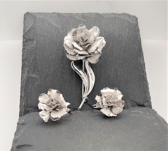 Vintage Sterling Silver Flower Brooch And Screw B… - image 1