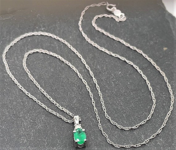Vintage 14K White Gold Emerald And Diamond Neckla… - image 2
