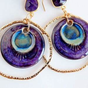 Detail of the intense purple and green colors of the porcelain handmade by me in my workshop.