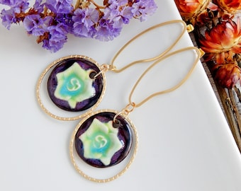 Geometric floral ceramic earrings, Circles unusual porcelain earrings, Simple purple boho earrings, Dangle statement unique gold earrings