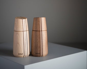 Scandinavian Style Salt and Pepper Mills Made of High Quality Maple and Walnut Wood, Hygge Made in Canada