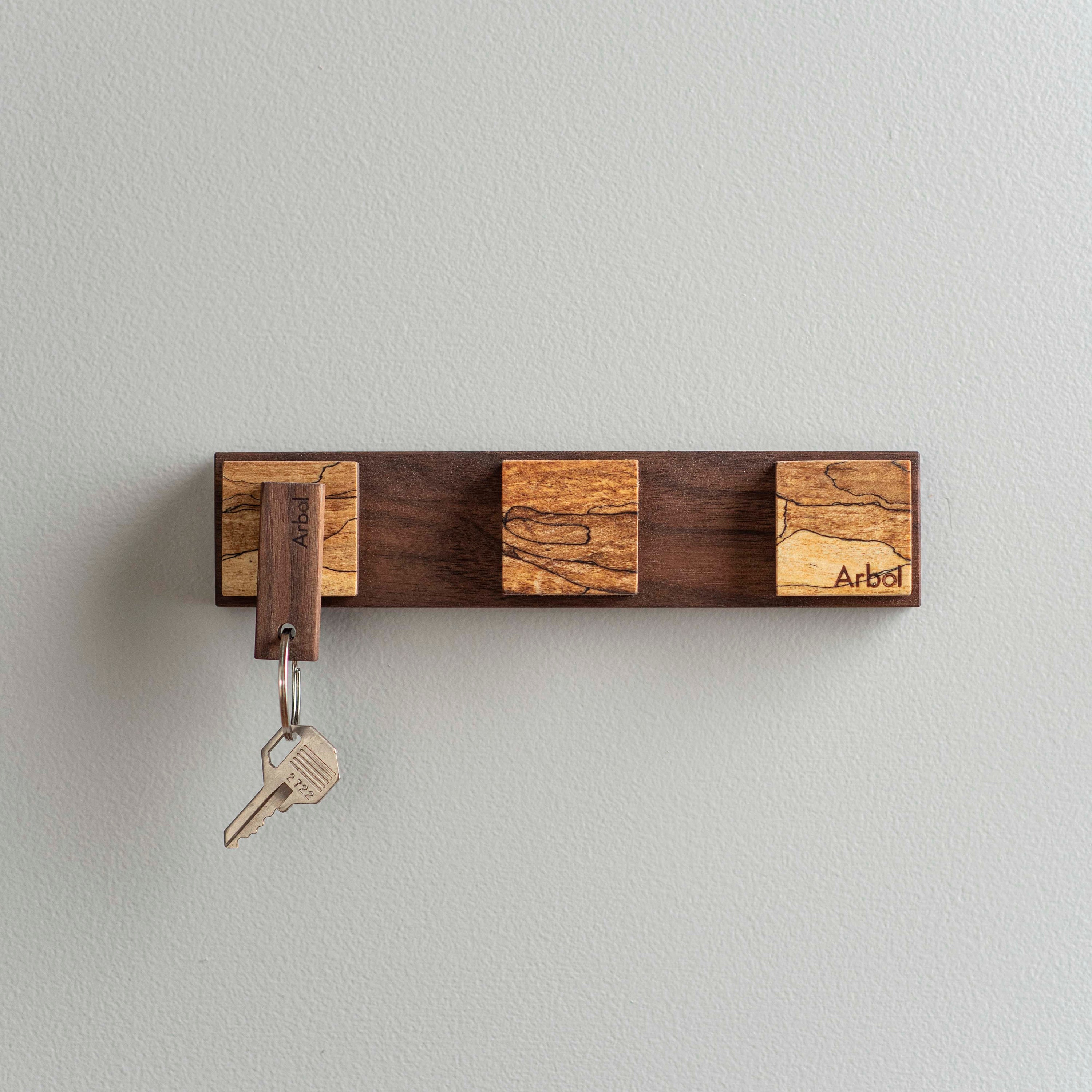 Modern Wood Magnetic Key Holder, Wall Mounted Key Organizer