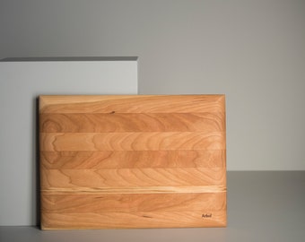 Classic High-Quality Walnut, Cherry or Maple Wood Cutting Board - Beautiful & Functional Kitchenware