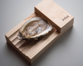 Oyster Shucker Maple Wood - High quality kitchen tool