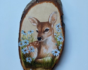 Bébé cerf peint à la main, acrylique sur bois de bouleau naturel