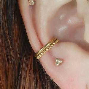 Double hoop, G23 Titanium Conch clicker hoop, 10mm, 12mm conch hoop, smooth and beaded conch earring, gold conch hoop, 16 guage, helix