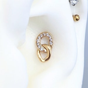 14k Yellow Gold Conch Labret Top, Internally Threaded Titanium Post,  Chain Links Conch Earring,16 Guage Conch Stud, Conch piercing