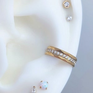 Triple Stack Conch Clicker, doble faceta con aro de gemas, caracola de titanio G23, aro de caracola de oro, pendientes de caracola, diámetro de 12 mm, tabique, hélice