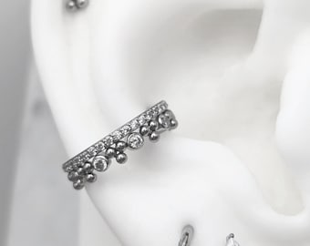 G23 Titanium Conch Earring, Gem hoop with Tribead and Bezel set Gem, 10mm 12mm conch clicker hoop, conch jewelry, conch piercing, helix
