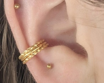 Triple Stacked Conch Hoop Clicker with Twist, gold conch earring, 16 guage, 10mm diameter, 8mm diameter Stainless Steel, Septum, Helix
