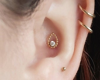 ASTM F136 Beaded Raindrop Labret Conch Earring, 16 Guage, 8mm Post