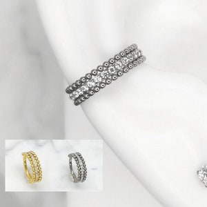 Boucle d'oreille conque triple empilée, anneau conque en titane ASTM F136, boucle d'oreille conque, pierre précieuse unique avec deux perles, calibre 16, anneau à cliquet de 10 mm, septum