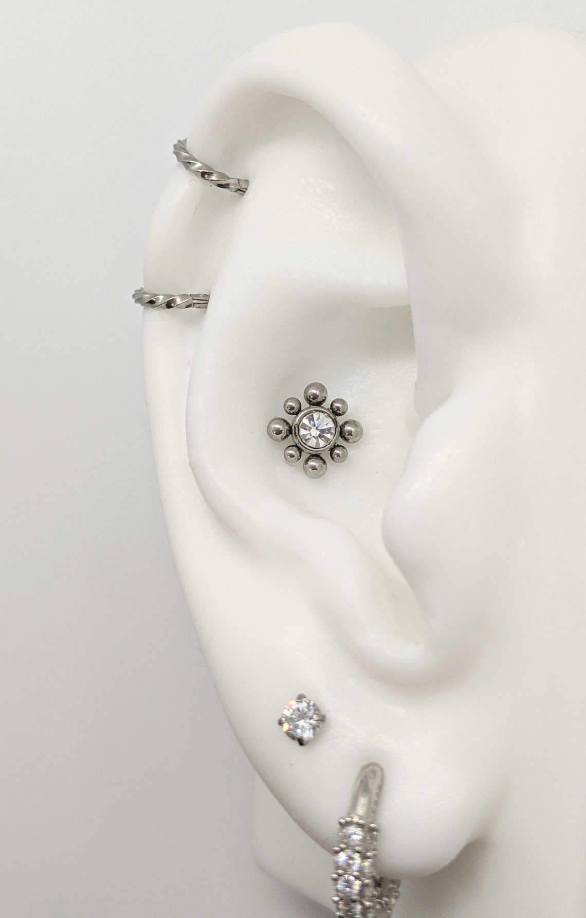 Encircle Labret Conch Labret Stainless Steel Conch Earring Etsy