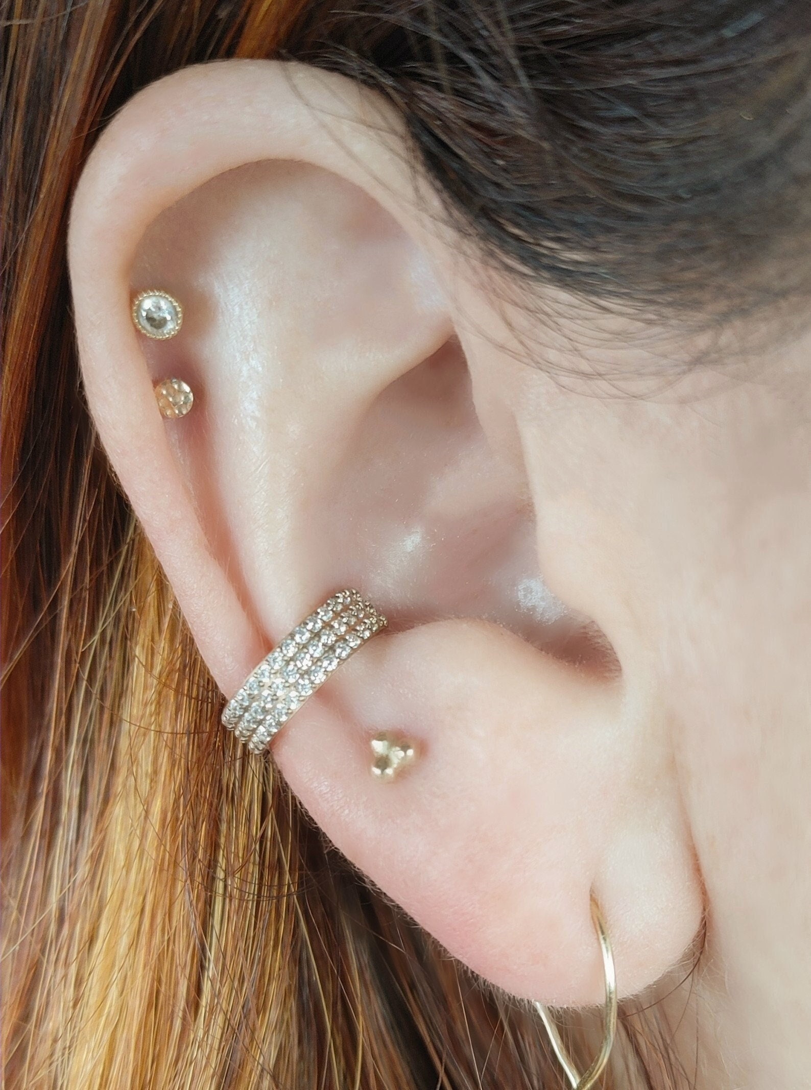 ◆STONEHENgE◆ 14K Piercing P1396 Single ASTM F136 Titanium Triple Gem Vertical Stacked Conch Clicker