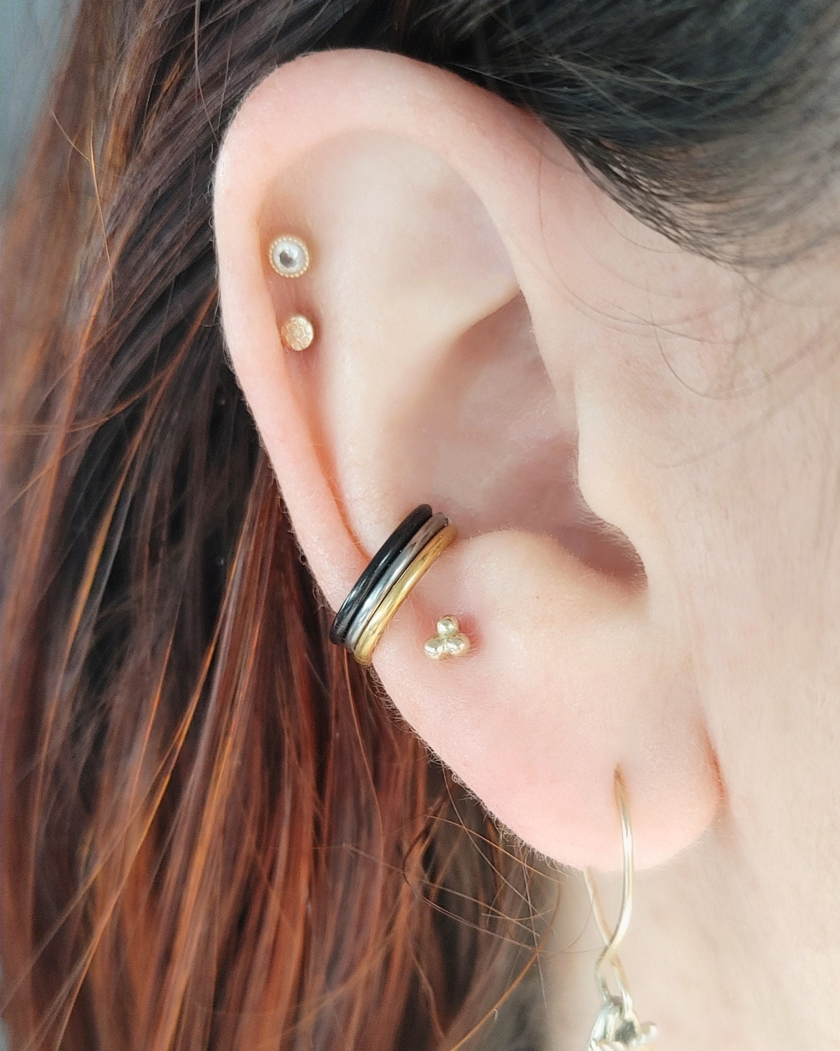 G23 Titanium Triple Stacked Tricolor 12mm Conch Earring