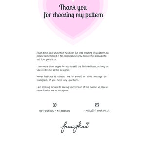 Puede incluir: Fondo blanco con un gr&aacute;fico en forma de coraz&oacute;n rosa que contiene el texto "Thank you for choosing my pattern". Texto adicional proporciona pautas de uso e informaci&oacute;n de contacto del dise&ntilde;ador.
