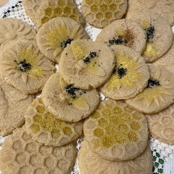 Homemade Honey Ginger Cookies. Bees, Sunflowers, and Honeycomb. Sprinkles or Plain SIX or A DOZEN COOKIES