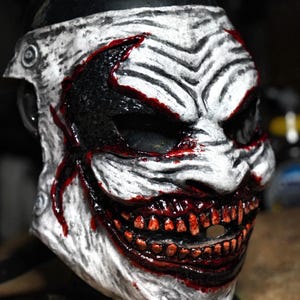 WWE Bray Wyatt Wrestling the fiend mask