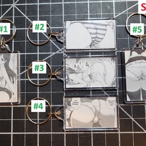 Manga Anime Girl Keychain (Booty)