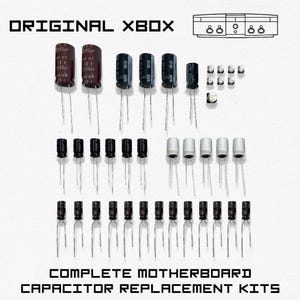 以下が含まれることがあります： Original Xboxのマザーボード用のコンデンサを含む電子部品のコレクション。画像には、さまざまなサイズとタイプのコンデンサが表示され、「ORIGINAL XBOX」と「COMPLETE MOTHERBOARD CAPACITOR REPLACEMENT KITS」というテキストが含まれています。