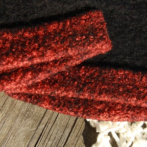 Hand warmers could be a perfect Mom Day gift idea for mothers who love fashion and quality pieces. These felted arm sleeves are all handmade by me with love and care in Europe, Lithuania.