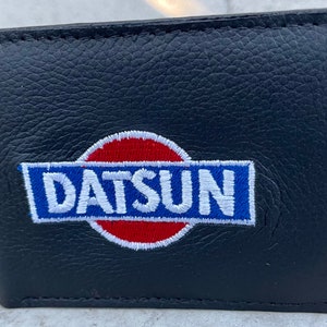 Portefeuilles en cuir brodé Datsun