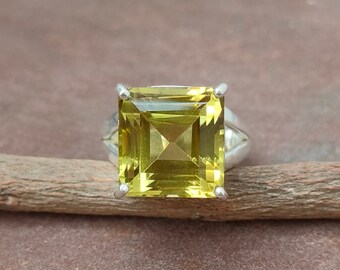 Handmade Lemon Quartz Ring: 16.25 Carat, 925 Sterling Silver