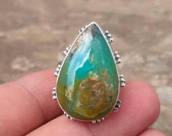 Handmade Chrysoprase Gemstone Ring: 925 Sterling Silver Pear Stone