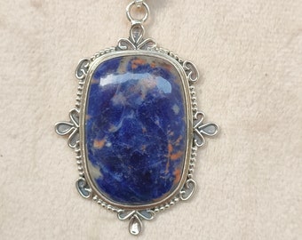 Natural Sodalite Pendant, indian Vintage Pendant, 92.5 Sterling Silver Pendant, Sodalite Gemstone Size- 36 x 25 MM, Gift For Her