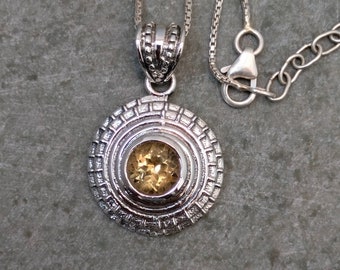 Handmade Sterling Silber Citrin Anhänger: Runder facettierter Edelstein