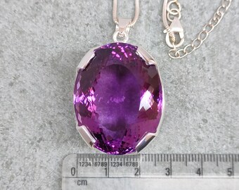 Certified Very Large 109.00 Carat, Natural Amethyst Pendant Certified Very Large 109.00 Carat, Natural Amethyst Pendant
