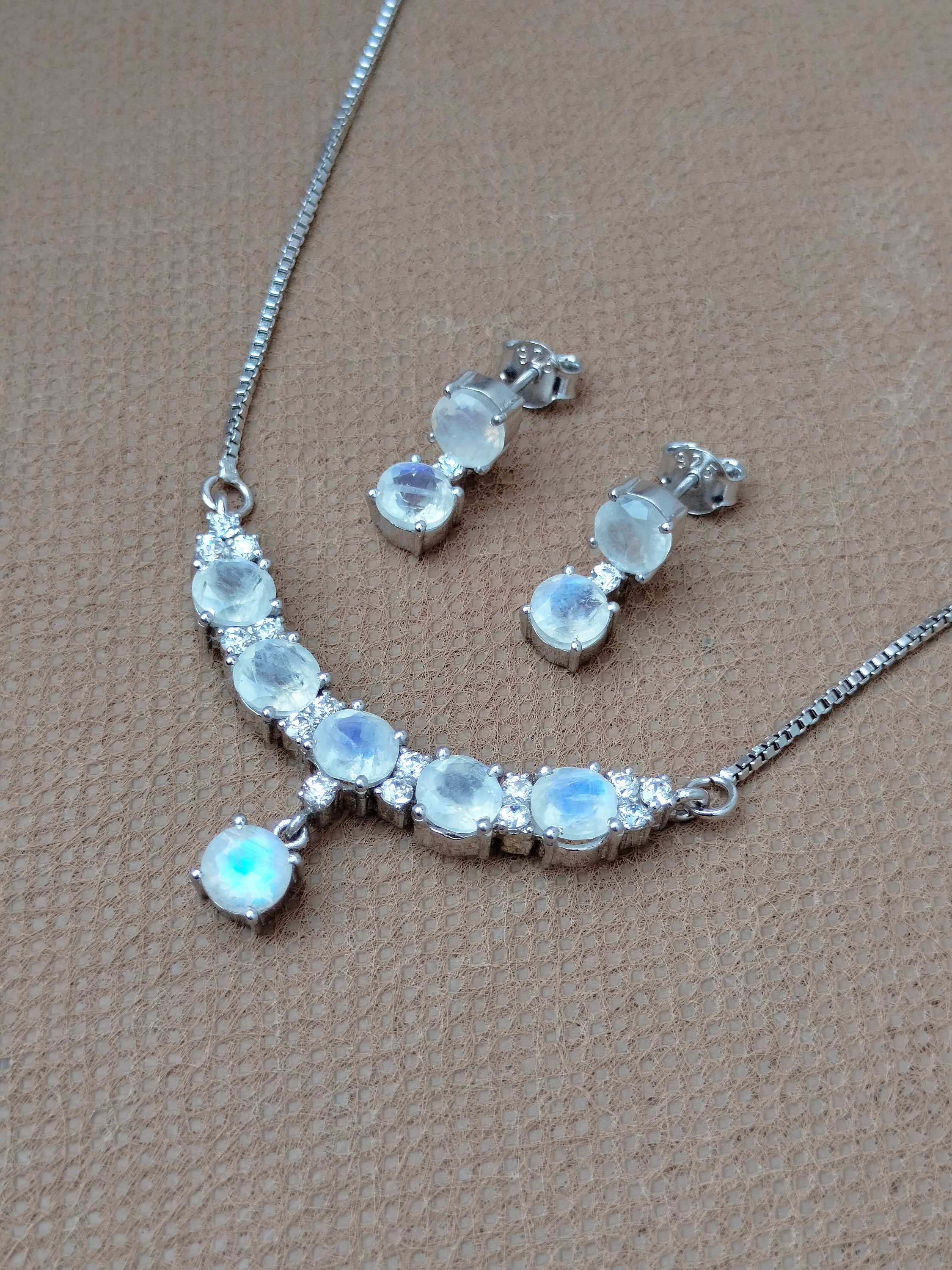 Ciondolo In Pietra Di Luna Arcobaleno: Collana Fatta A Mano In Argento Sterling 925 - Italia - Foto 6