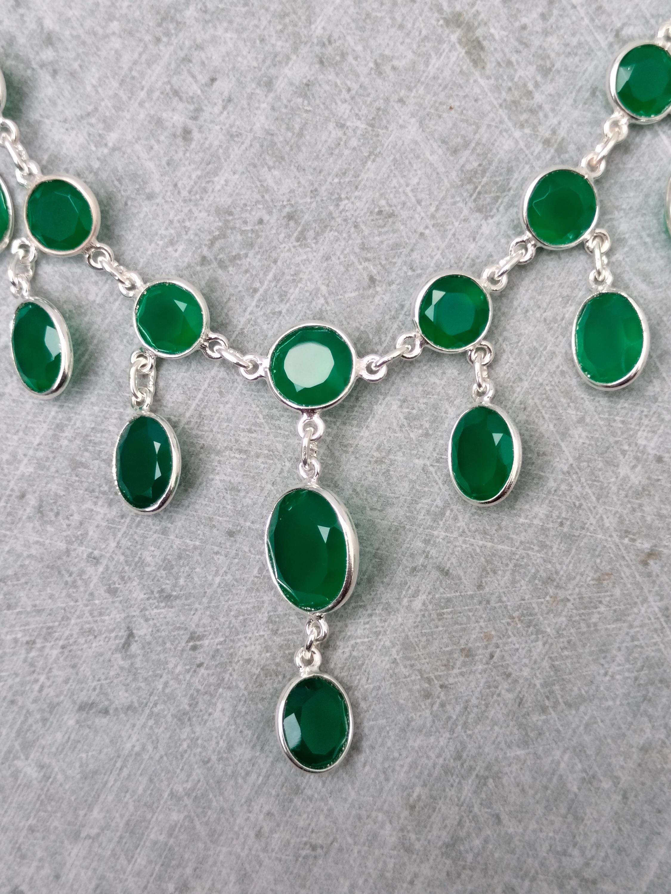 グリーンオニキス スターリングシルバーネックレス：ハンドメイドの