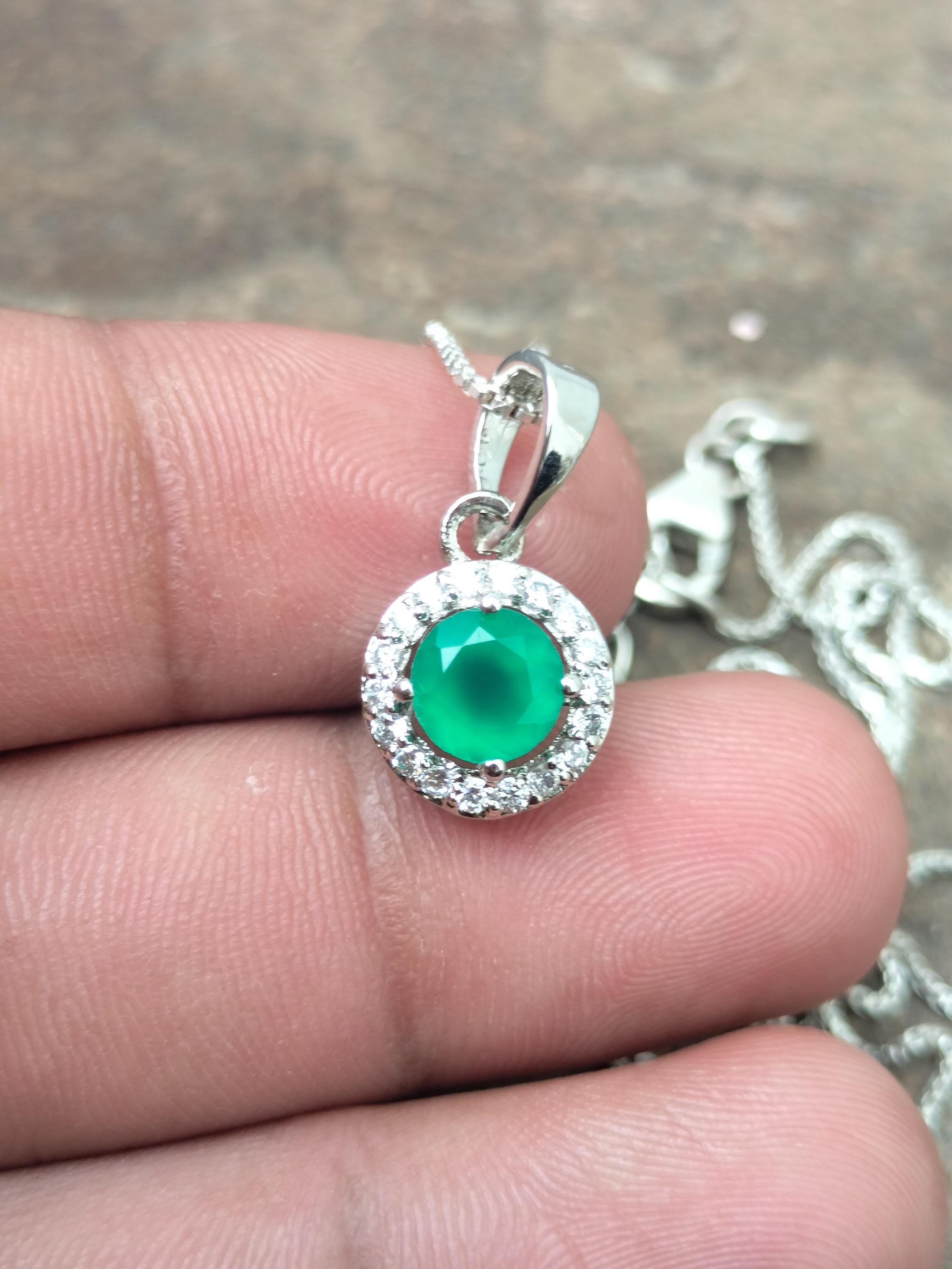 Ciondolo vintage in argento sterling 925 con pietra preziosa di onice verde, fatto a mano, gioielli / 1066 - Italia Ciondolo vintage in argento sterling 925 con pietra preziosa di onice verde, fatto a mano, gioielli / 1066 - Italia