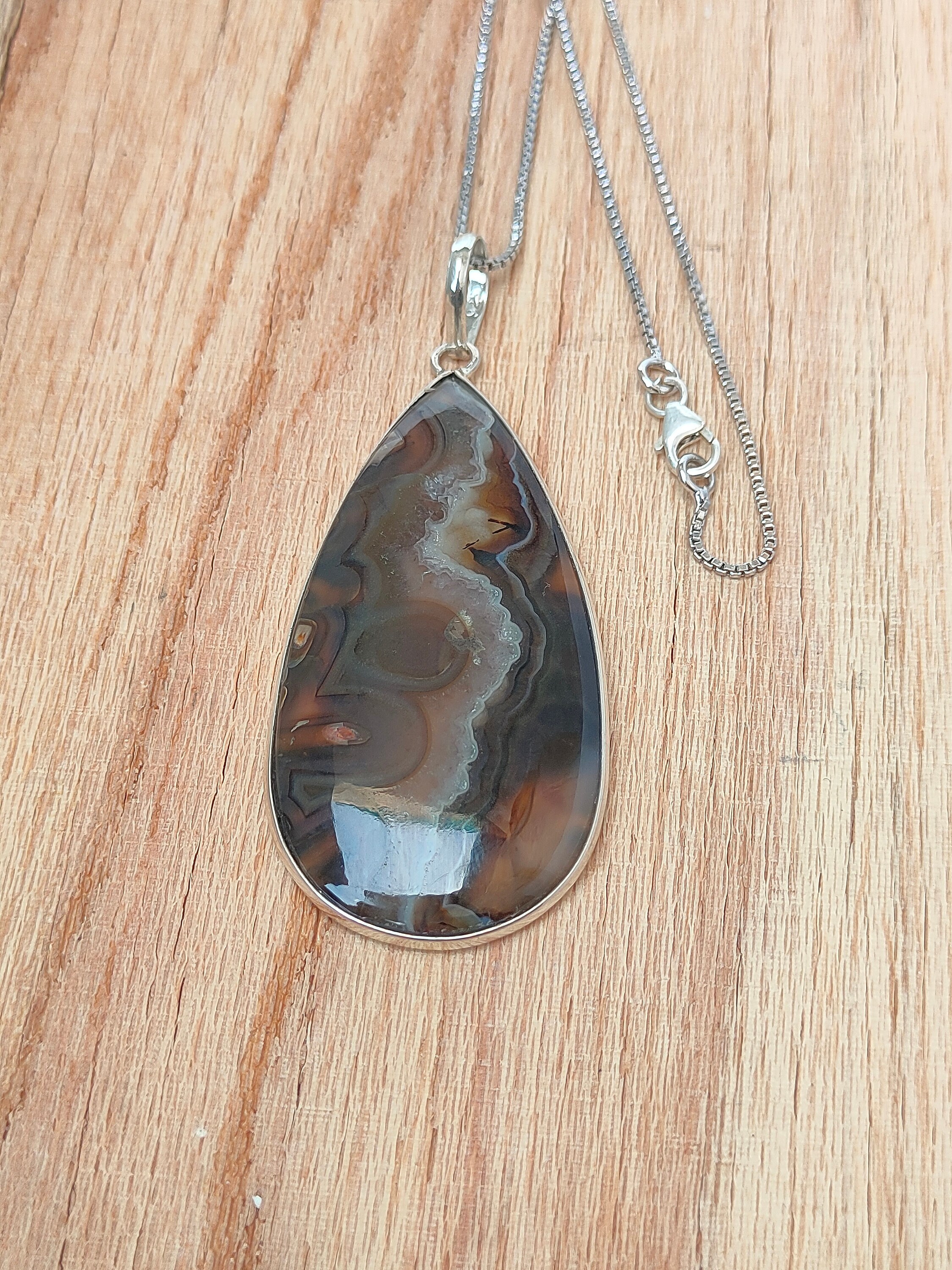 ハンドメイドスターリングシルバーモスアゲートペンダント：大きな