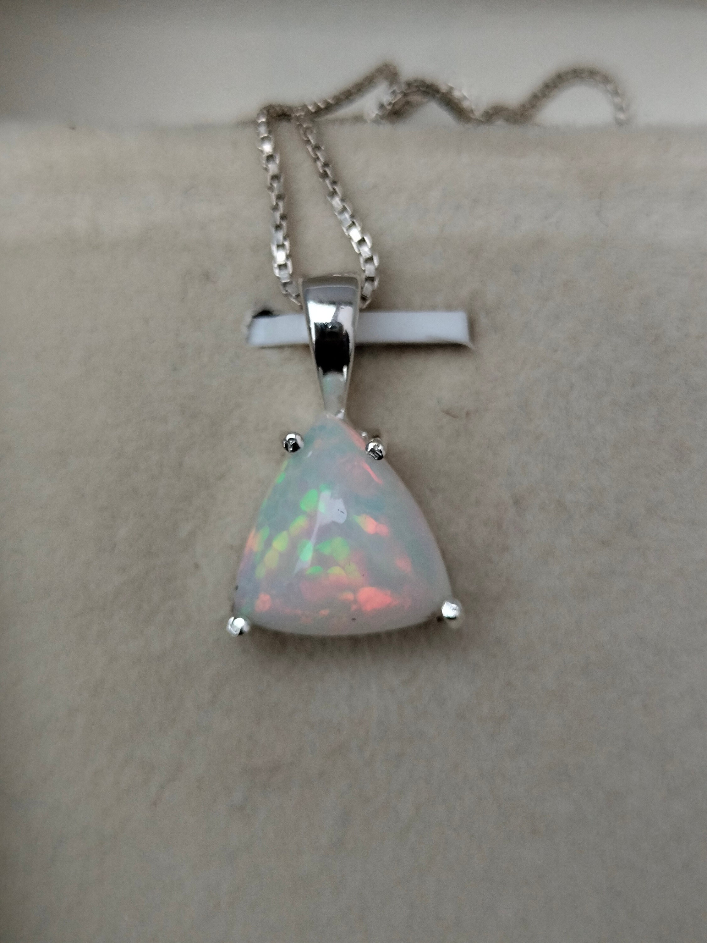 Collana Con Ciondolo A Doppia Punta In Argento 925 E Opale Rosa Naturale - Catena 55 Cm - Gioiello Femminile Con Rodiatura
