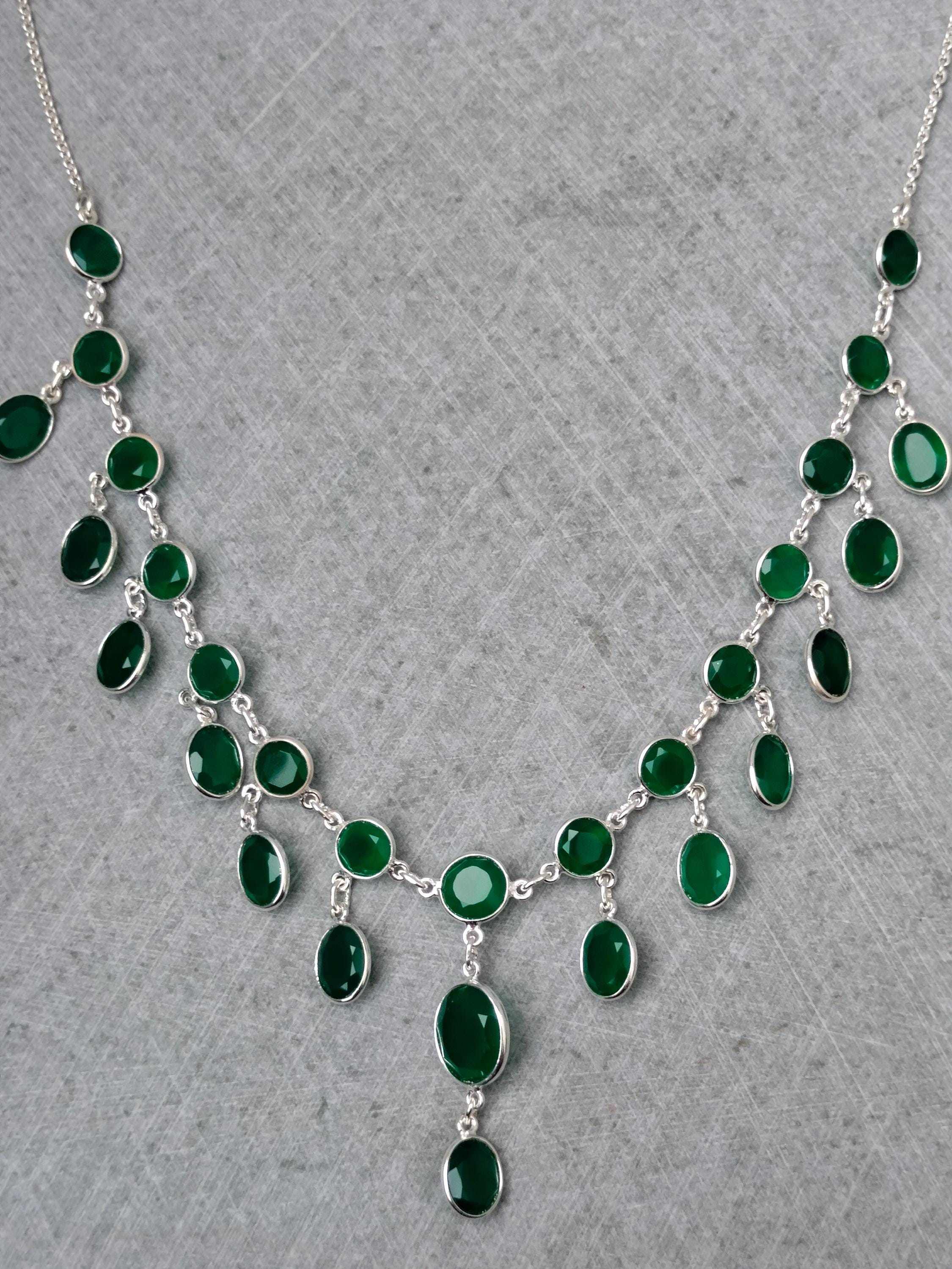 最終価格❗️アンティーク　 グリーンオニキス ネックレス グリーンオニキス スターリングシルバーネックレス：ハンドメイドの