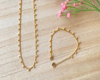 Parure Negara, collier et bracelet chaîne perlée plaquée à l'or fin 18 carats, ajustables, parure bohème chic, cadeau femme, bijoux dorés