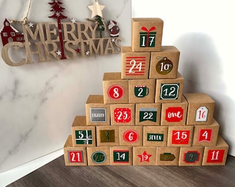 Calendrier de l’avent bijoux, Noël, 12 bijoux acier inoxydable, plaqués or fin 18 carats, boîtes carton, numéros jours, surprise, cadeau