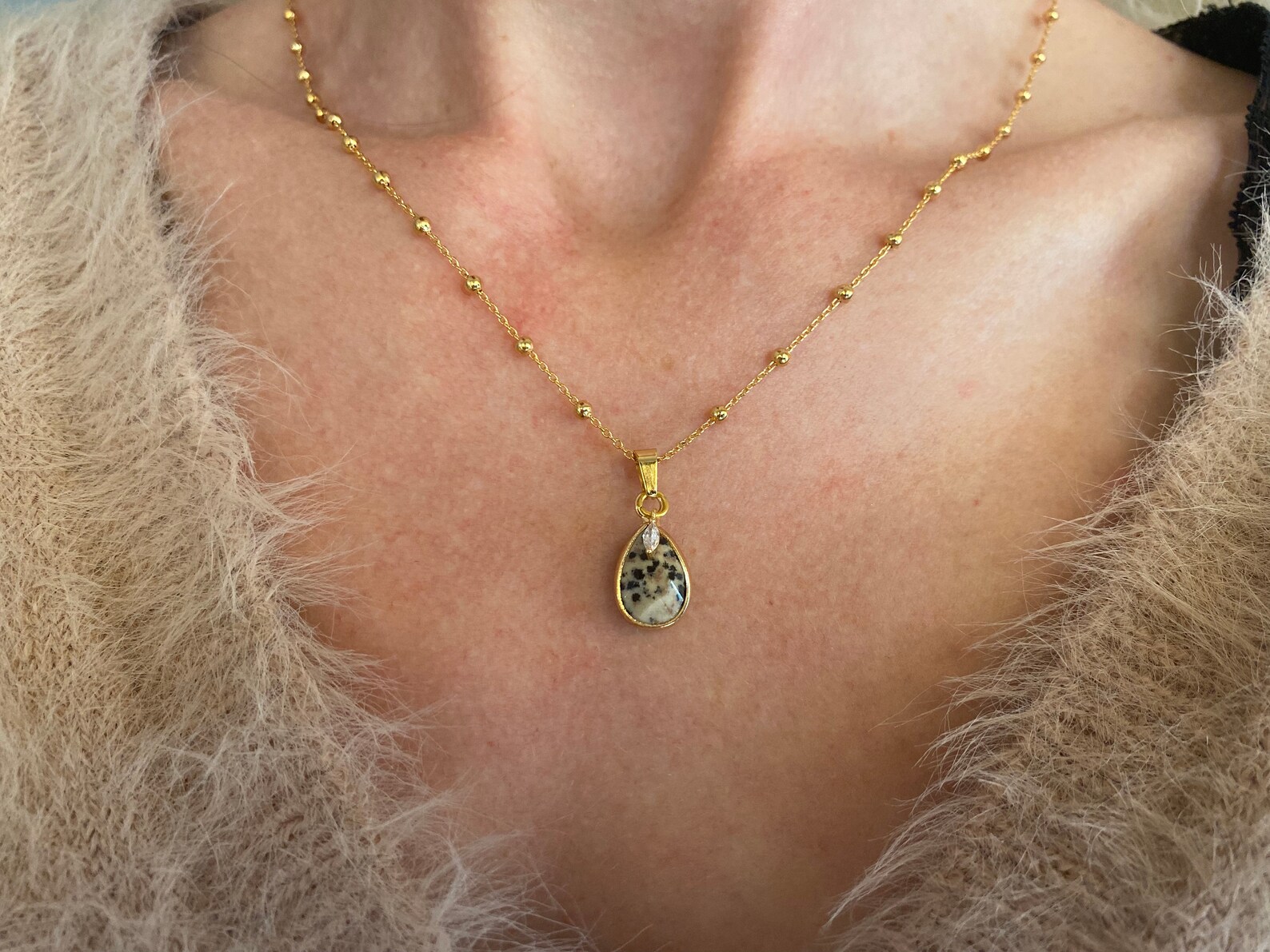 Collier Vintage En Jais Noir à Facettes Et Strass - Bijou Fin XIXe Siècle - État D'usage Correct